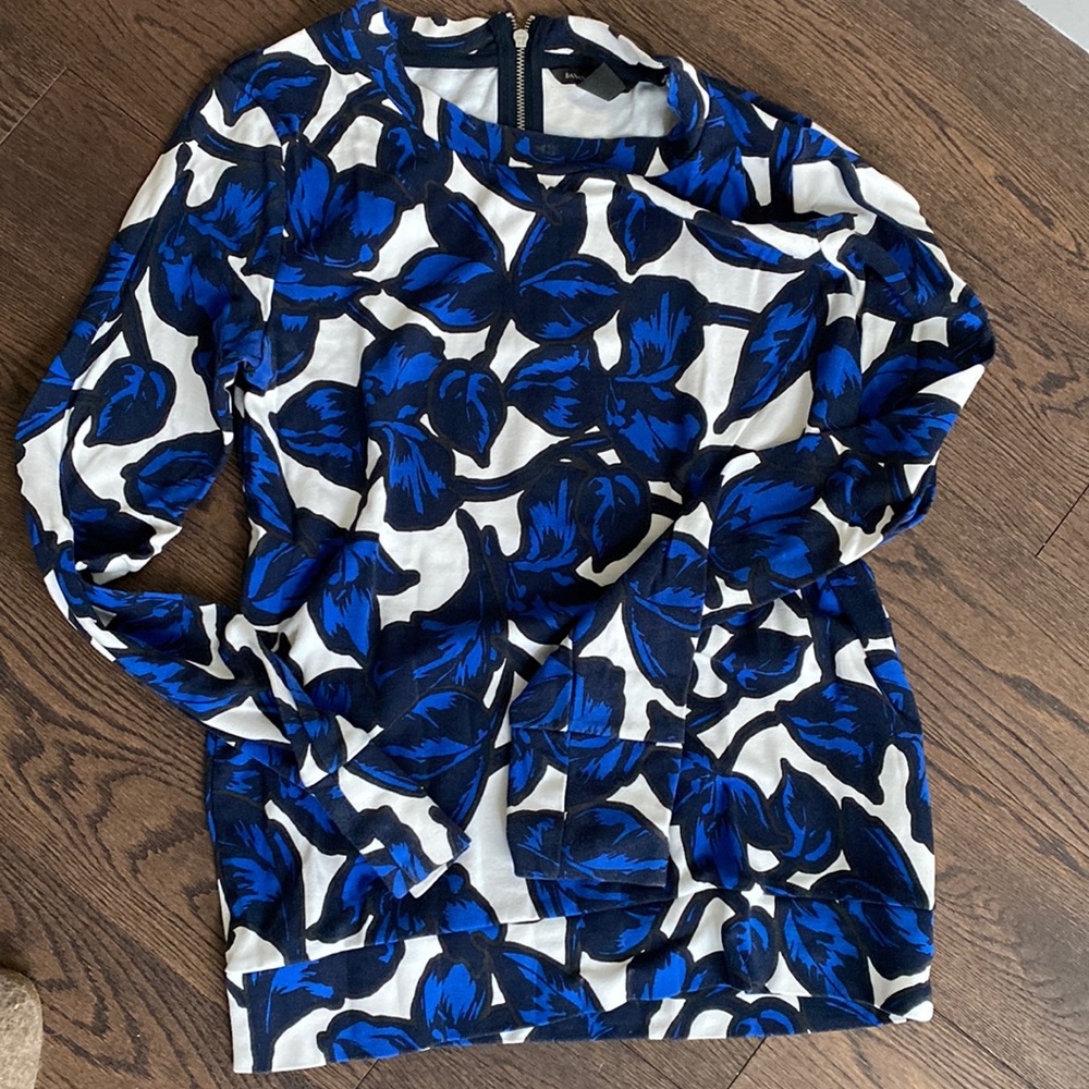 Banana Republic floral top